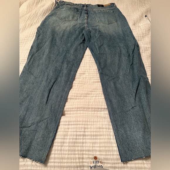 BlankNYC The Baxter Highrise Ribcage Straight - NWT - Size 32 - Picture 4 of 12